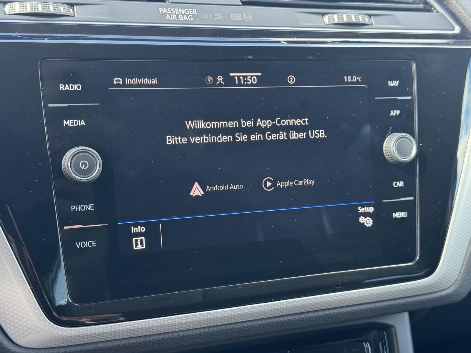 Volkswagen Touran 2.0 TDI SCR Move / Kamera / ACC / AHK, миниатюра 23