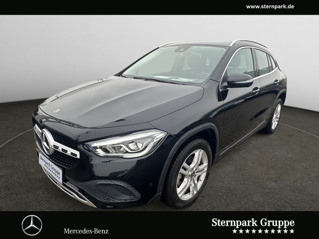 MERCEDES-BENZ GLA 200 Progressive PANO*AHK*RFK*LED*SPURH.*uvm*
