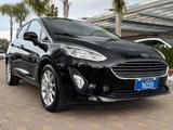Ford Fiesta 1.1 75 CV GPL 5 porte Titanium - Ford Fiesta mit LPG-Antrieb