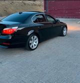 BMW Bmw e60 525i /Automatik/ Carlplay/ - BMW 525 aus 2003: 525i