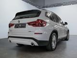 BMW X3 xDrive20i Advantage DISTR AHK PDC SHZ - BMW X3 in Kiel