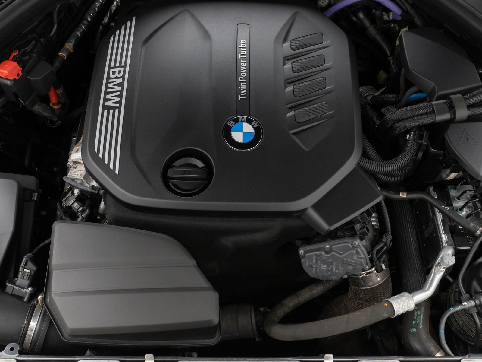Fahrzeugabbildung BMW 320d DAB CockPitPr Lordos PDC Geschwindigkeitsre