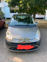 Citroën Citroen C4 picasso  1,8   7 sietz - Citroën C4 Picasso mit Benzin-Antrieb: 1.8