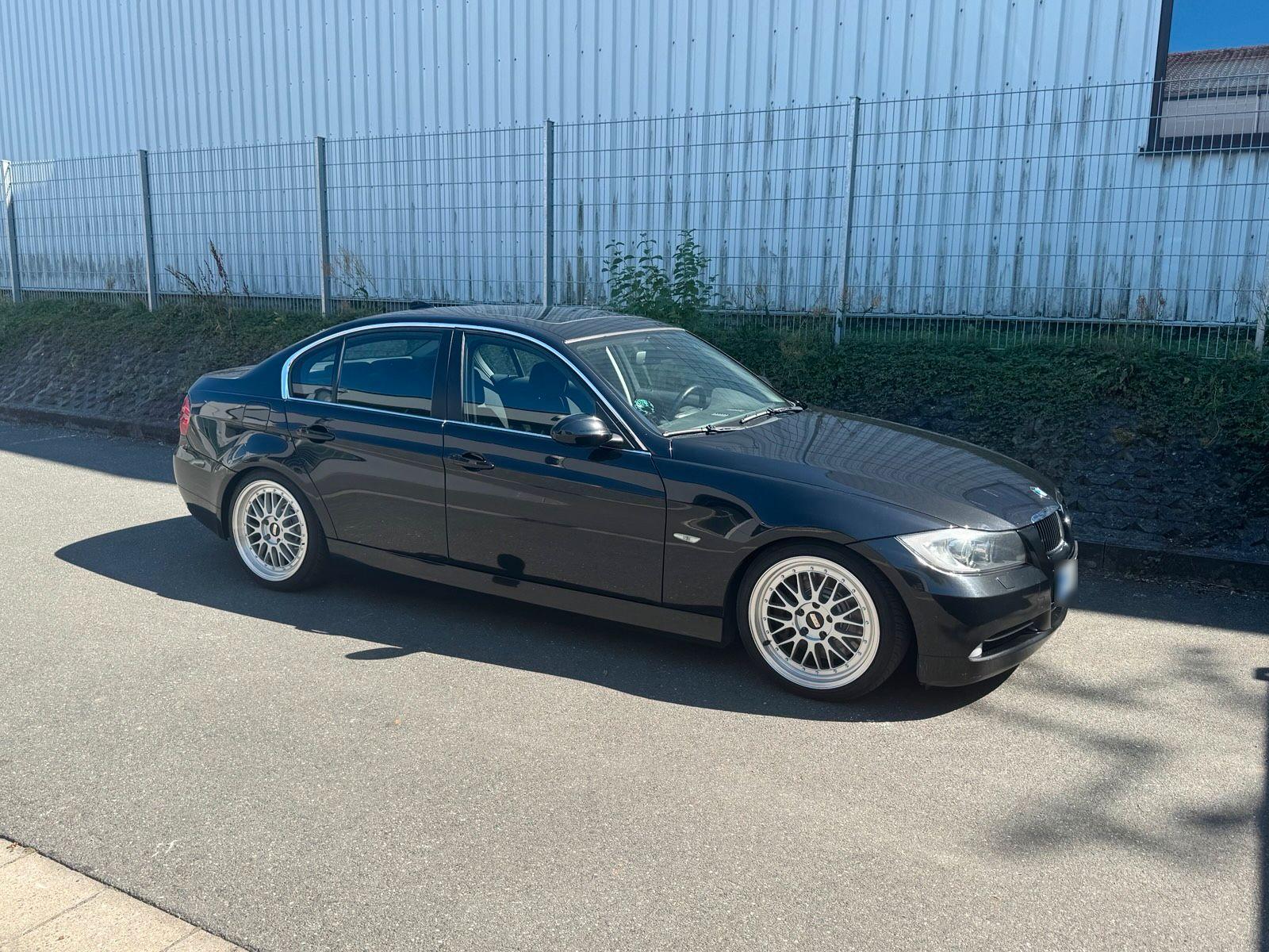 BMW 335