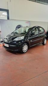 Peugeot 107 1.0 68CV 5p. Sweet Years 2Tronic - Peugeot 107 mit Halbautomatikschaltung