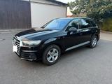 Audi Q7 3.0 TDI sehr gute Ausstattung TUV+Service neu - Audi Q7 in Braunschweig
