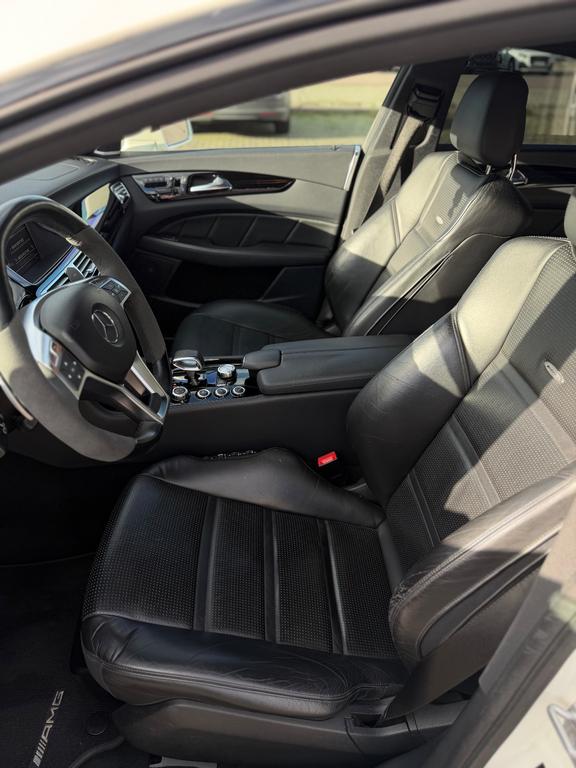 Mercedes-Benz CLS 63 AMG