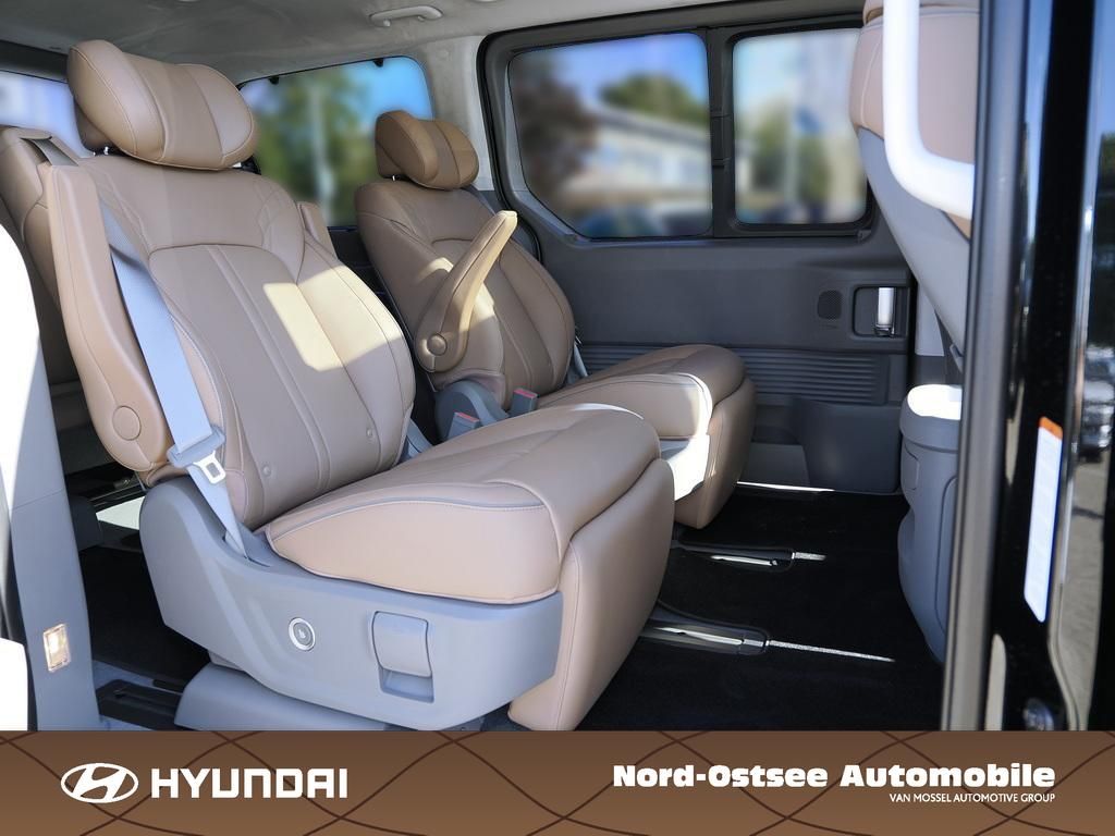 Fahrzeugabbildung Hyundai STARIA 7-Sitzer SIGNATURE Panoramadach