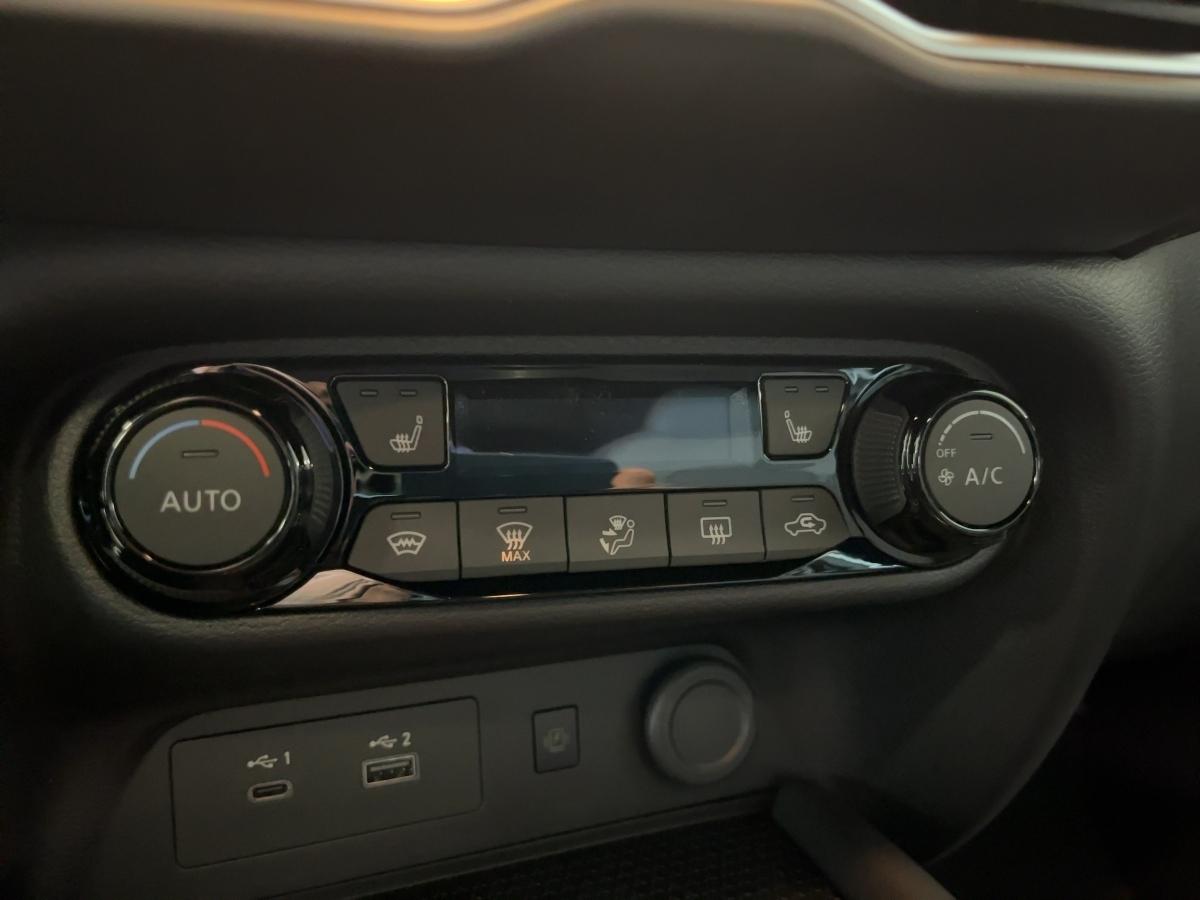 Nissan Juke N-Connecta 114PS Kamera/Sitzheizung/LED