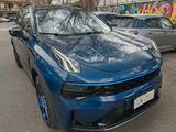 Andere Lynk&co 01 PHEV - Andere: Blau, Panorama-Dach