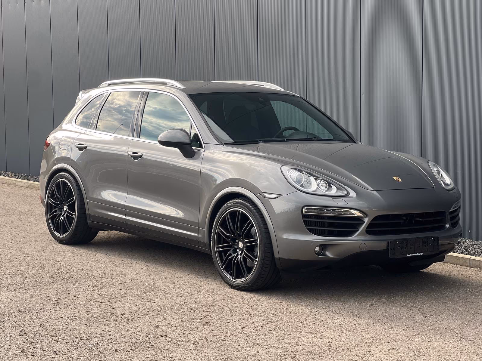 Porsche Cayenne S Diesel/ACC/Spur/Totw/21 Zoll/AHK/Cam