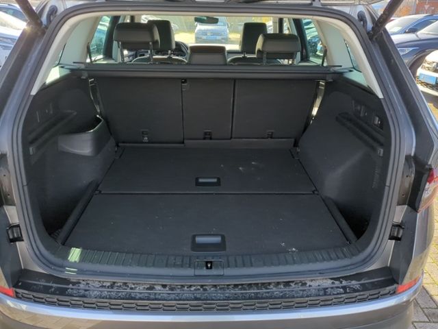 Fahrzeugabbildung SKODA Kodiaq 2.0 TDI DSG Style AHK NAV STANDHZG KAMERA