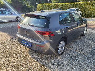 Bild 3 VW Golf VIII Life eTSI - NAVI,PANO,R.KAMERA,ACC