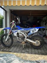 Yamaha YZ 450 F - YAMAHA 450 F