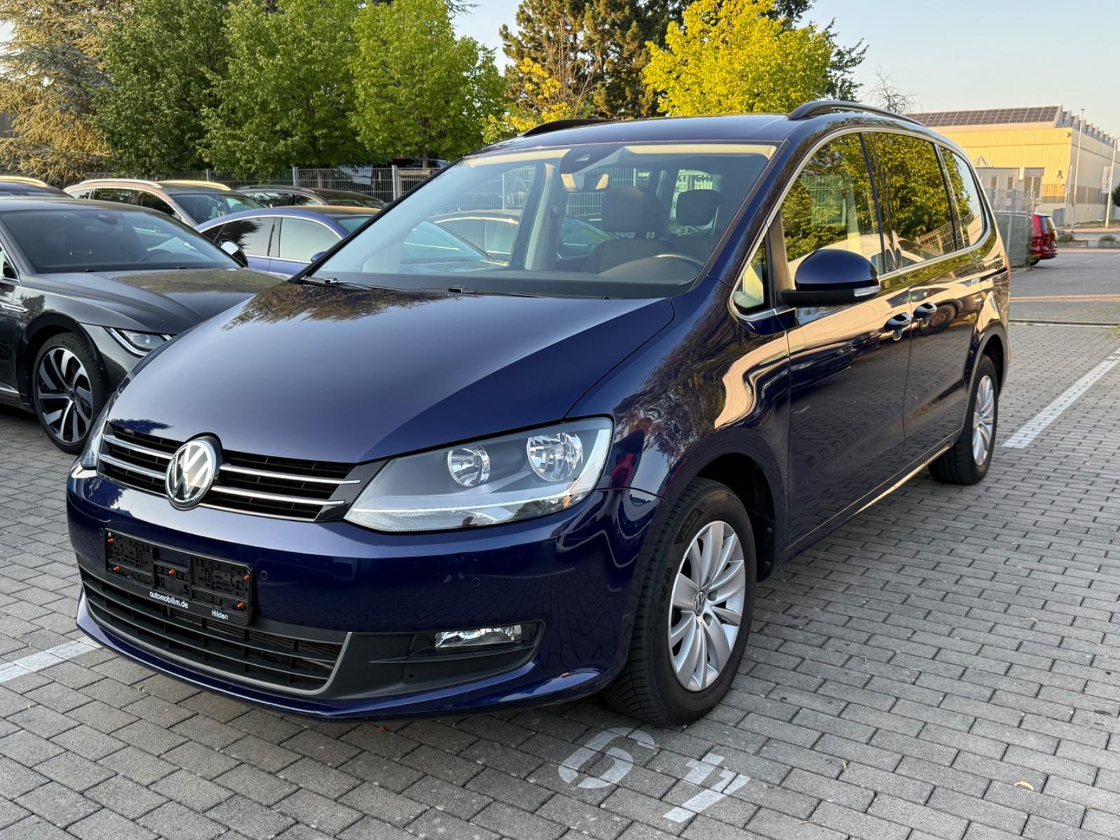 Volkswagen Sharan 2.0 TDI*DSG*7-Sitz*SpurA*TotW*PDC*SHZ