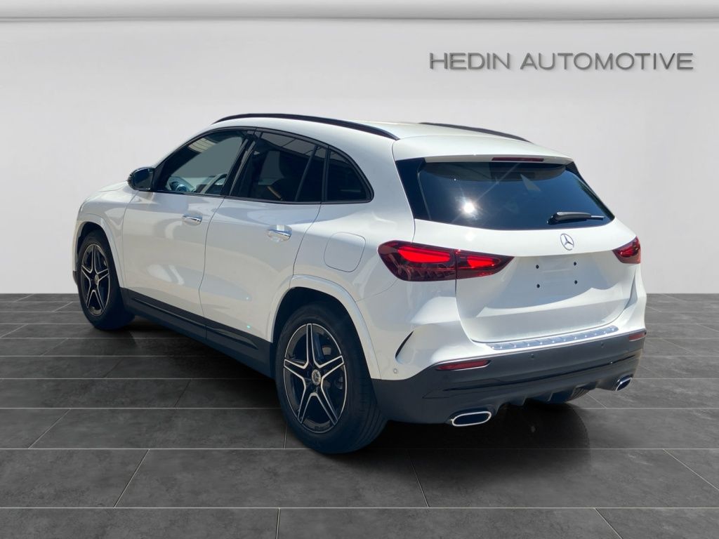 Mercedes-Benz GLA 180 d AMG NIGHT DISTR 360° TOTW KEYL LED 19' foto 4
