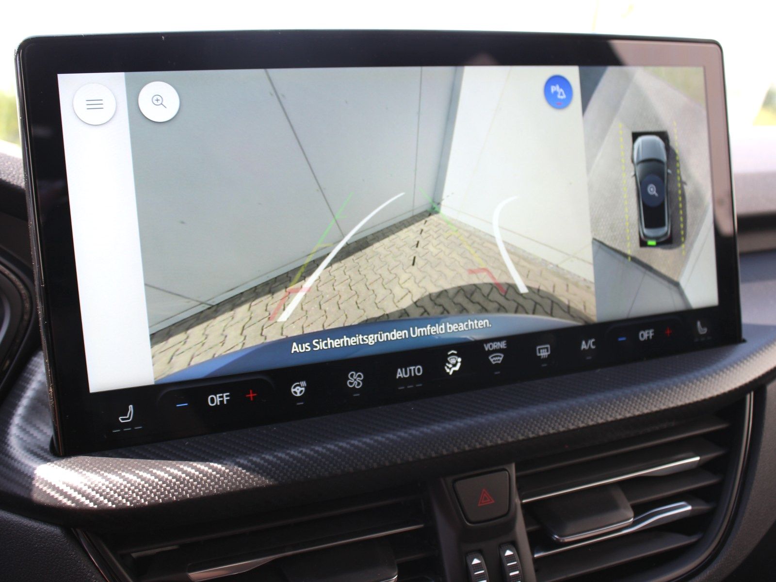 Fahrzeugabbildung Ford Kuga Hybrid ST-Line X