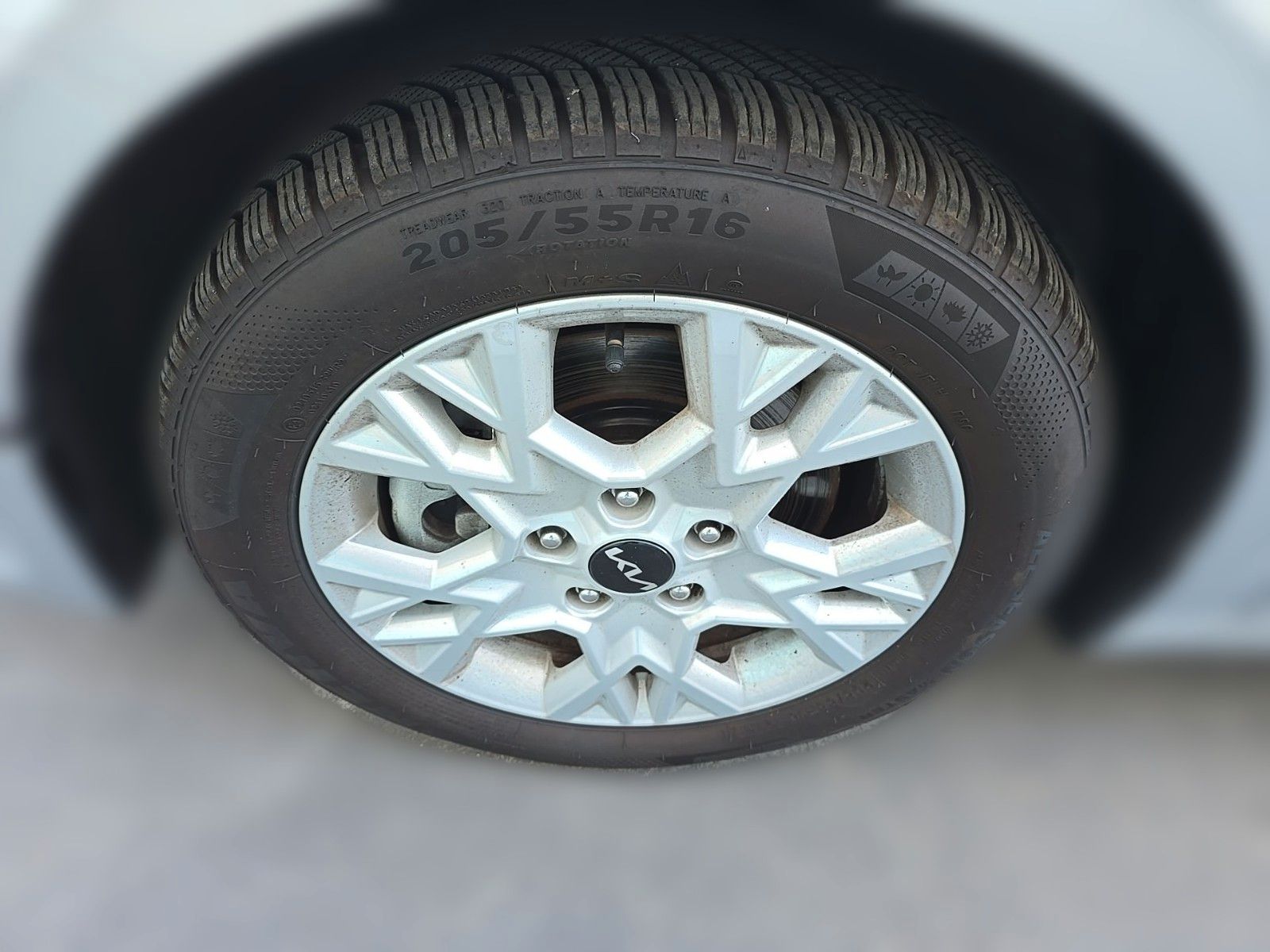 Fahrzeugabbildung Kia CEED SW  1.0 T-GDI Vision Allwetter