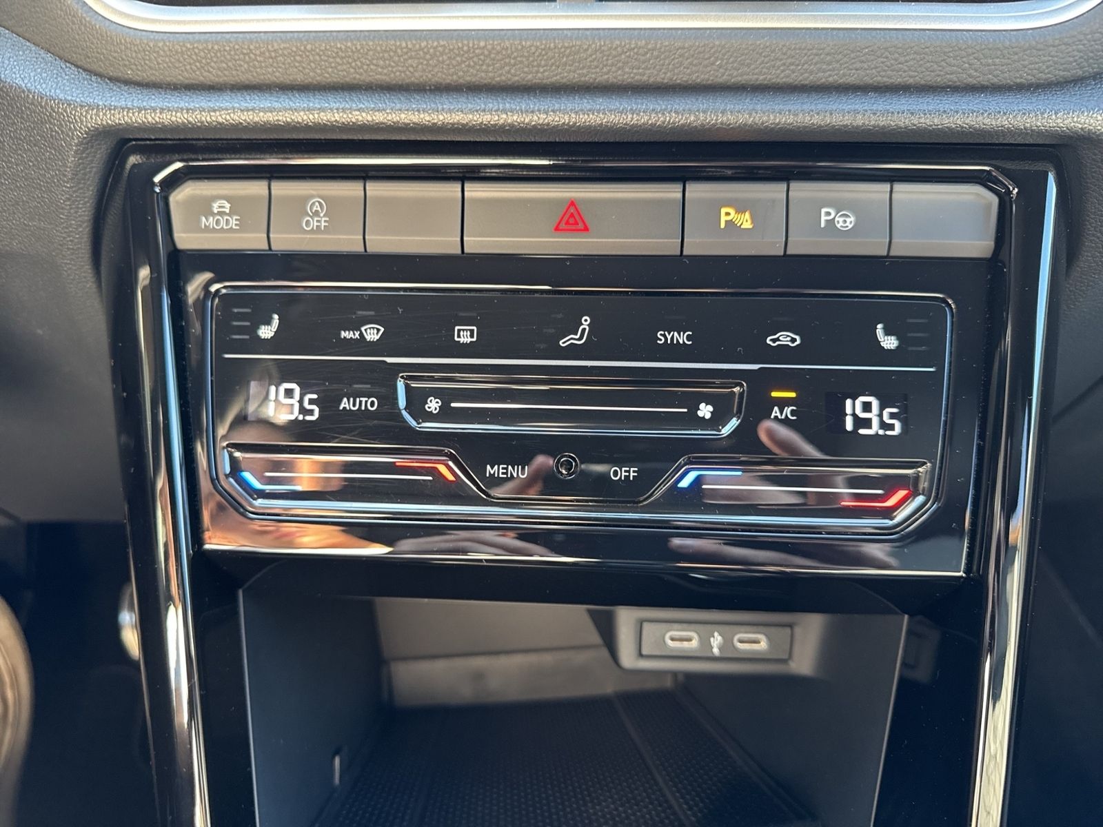 T-Roc 1.0 TSI R-Line, Climatronic, Navi Discover