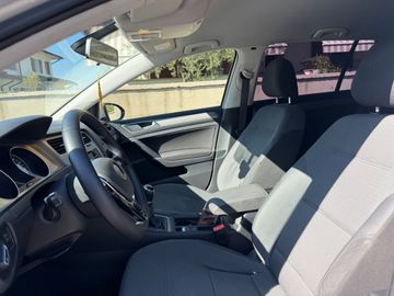Volkswagen Golf - 7