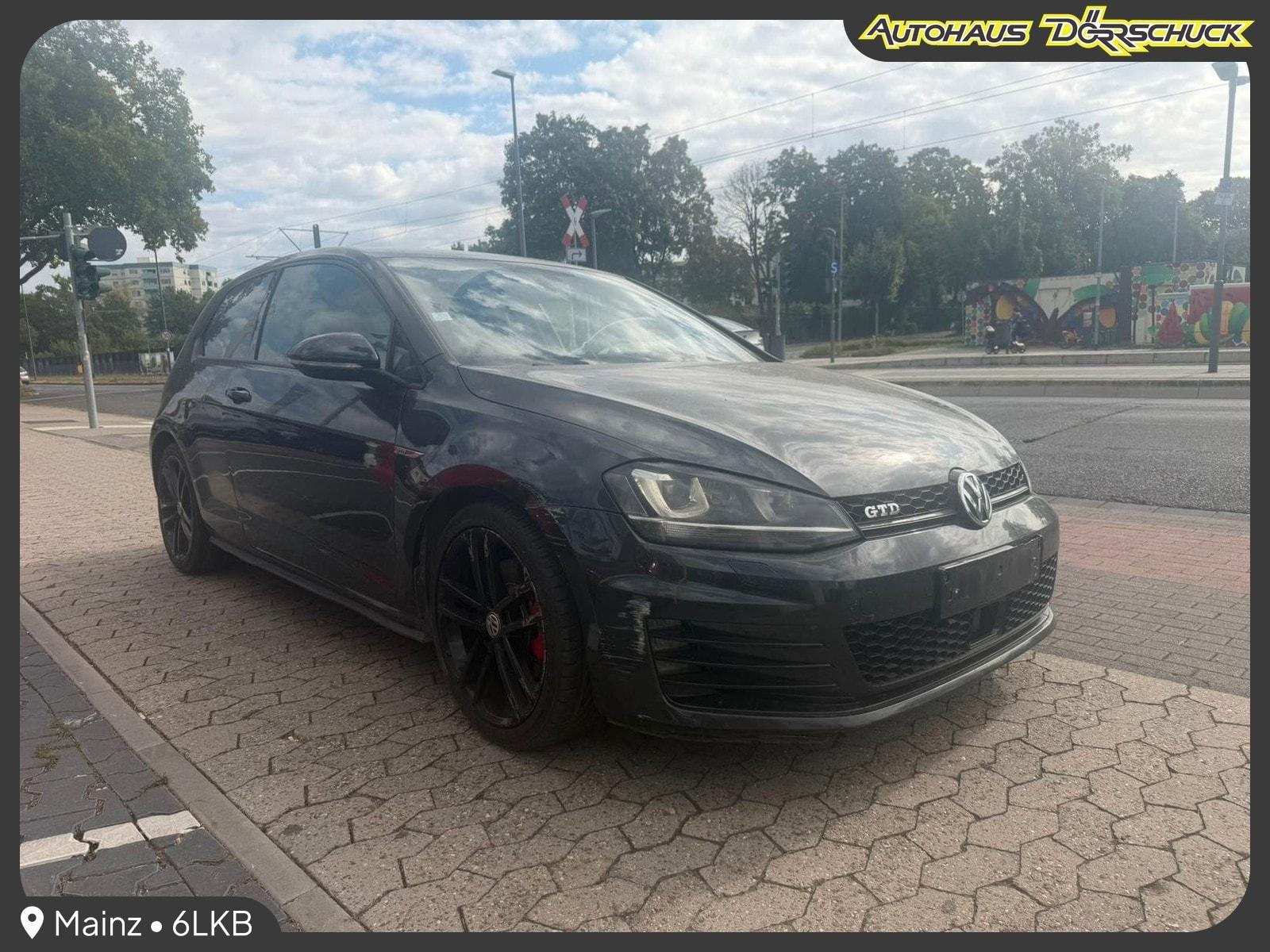 Volkswagen Golf GTD DSG. NAVI. ACC. XENON. Kamera