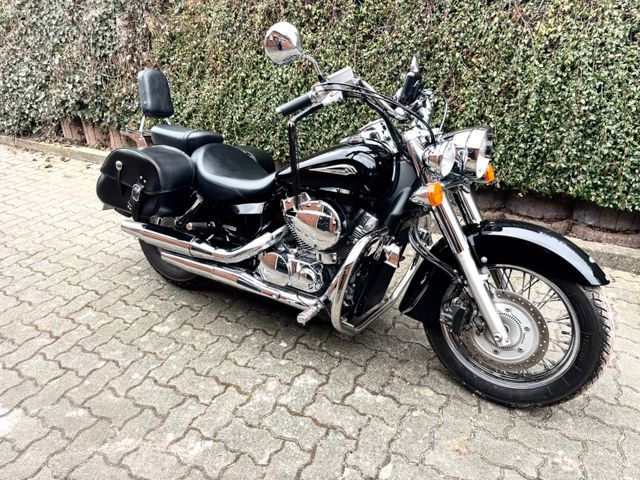 Honda Shadow 750 ABS! nur 17.920 km! TOP-AUSSTATTUNG!