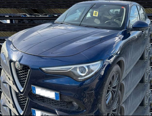 Alfa Romeo Stelvio 2.2 Turbodiesel 180 CV AT8 RW