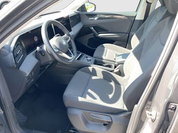 Volkswagen Tiguan - 8