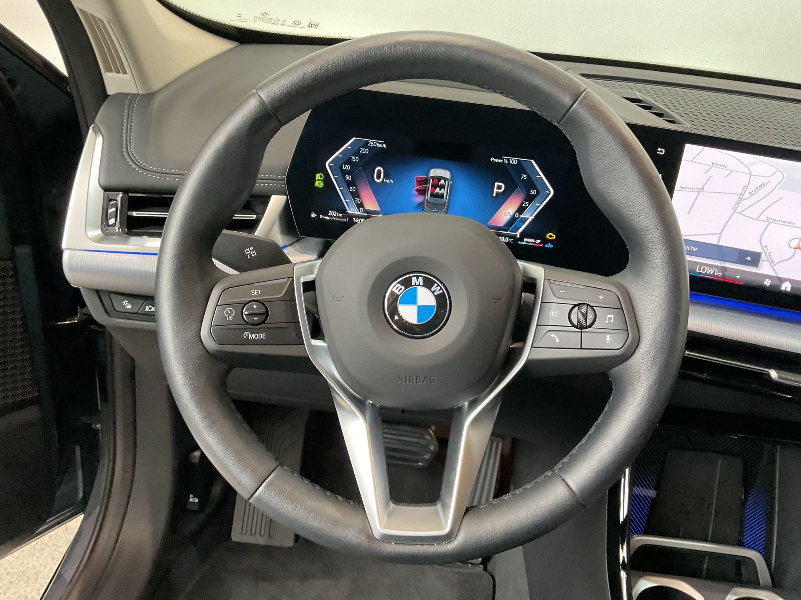 Fahrzeugeinzelansicht 8 Fahrzeugabbildung BMW X1 sDrive20i |AHK |Head-Up Disp. |19" LMR
