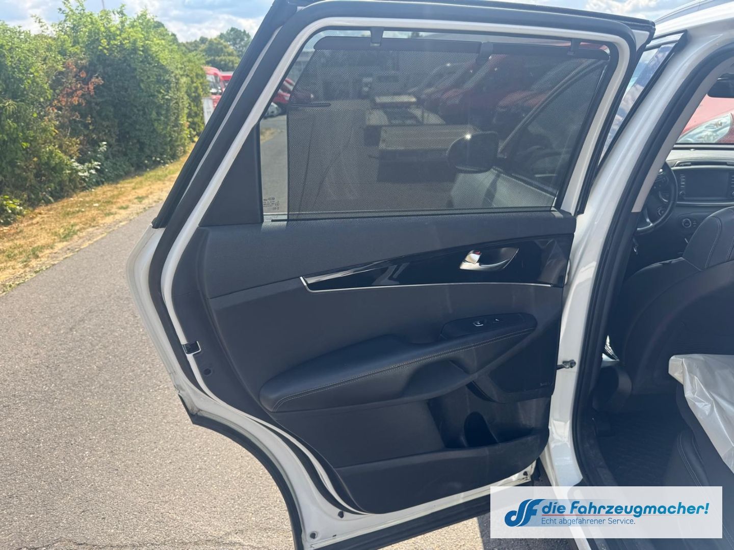 Fahrzeugabbildung Kia Sorento Platinum Edition 4WD 7-Sitzer *MOTORSCHA