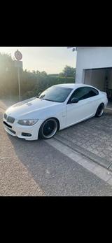 BMW E92 325i M-Packet - BMW 3er Reihe: E92