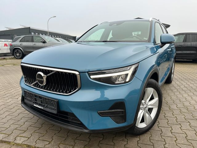 Volvo XC40 T2 1.5 Facelift Core AHK NAVI LED RFK ACC