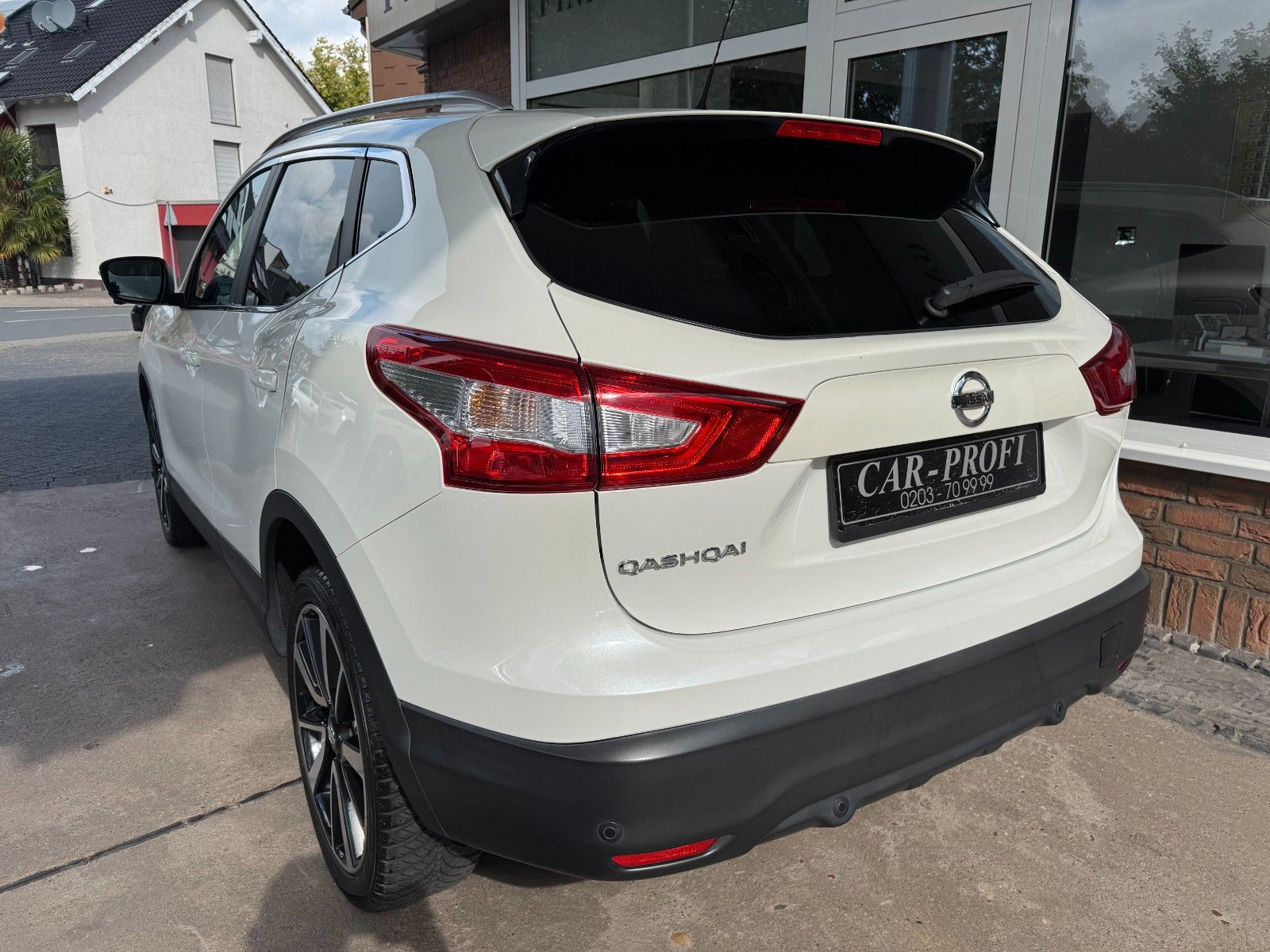 Fahrzeugabbildung Nissan Qashqai N-Connecta Panorama/Leder/360 Kamera
