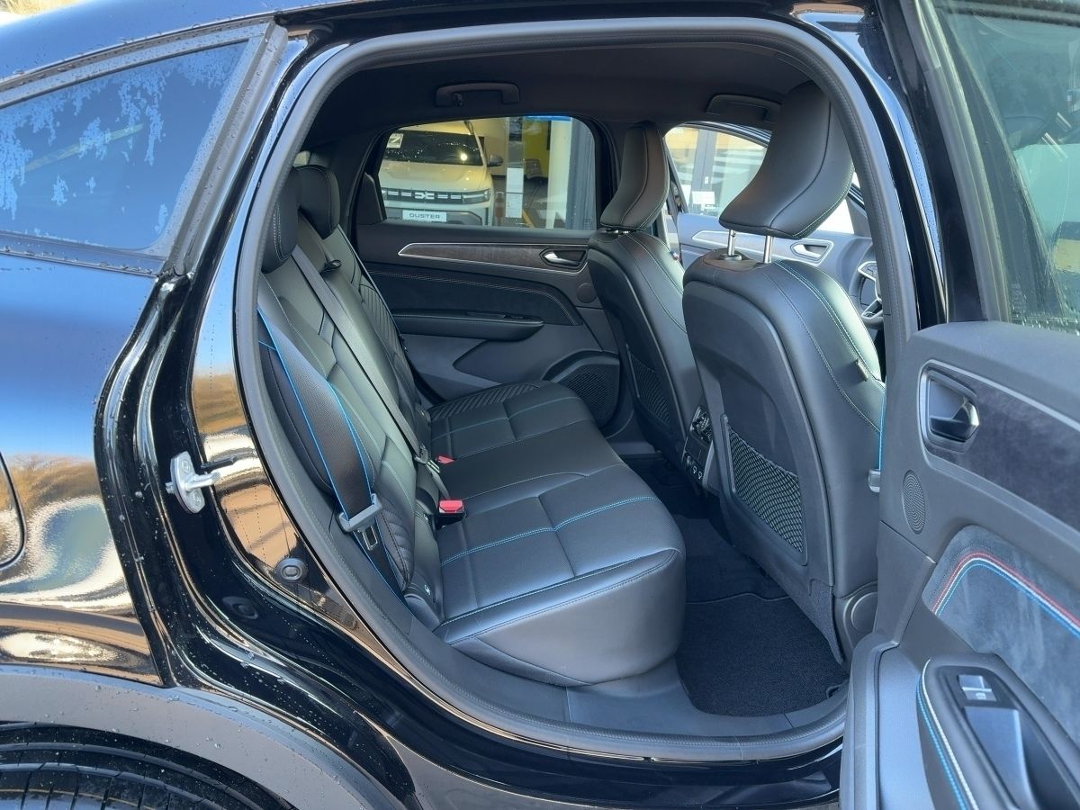 Fahrzeugabbildung Renault Arkana ESPRIT ALPINE Mild Hybrid 160 EDC