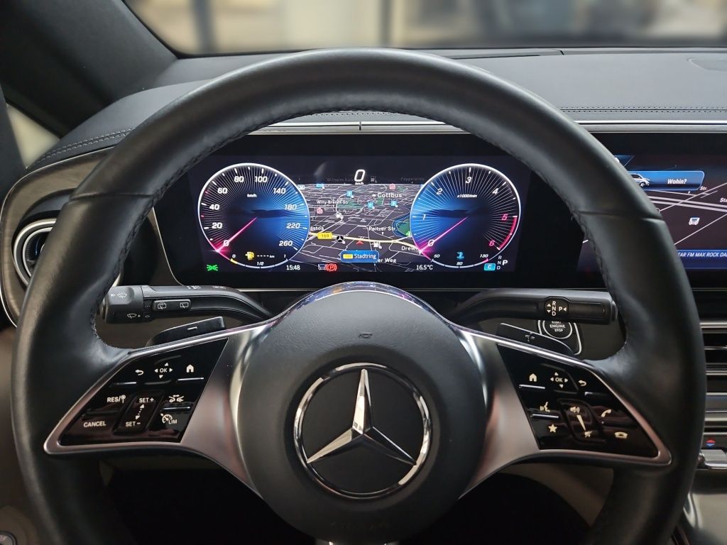 Fahrzeugabbildung Mercedes-Benz V 300 EXCLUSIVE lang 4x4 7 Sitze 2,5t AHK Standh