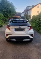 Toyota C-HR 2.0-l-VVTi Hybrid Team Deutschland Team... - Toyota C-HR mit Anhängerkupplung