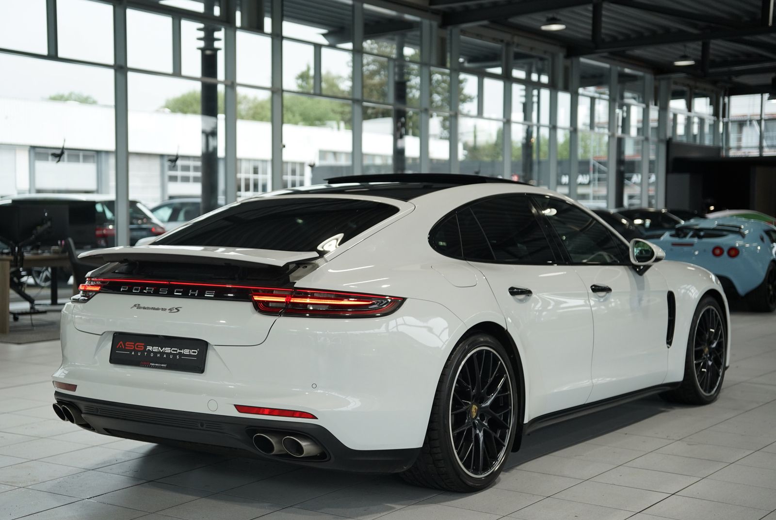 Porsche Panamera
