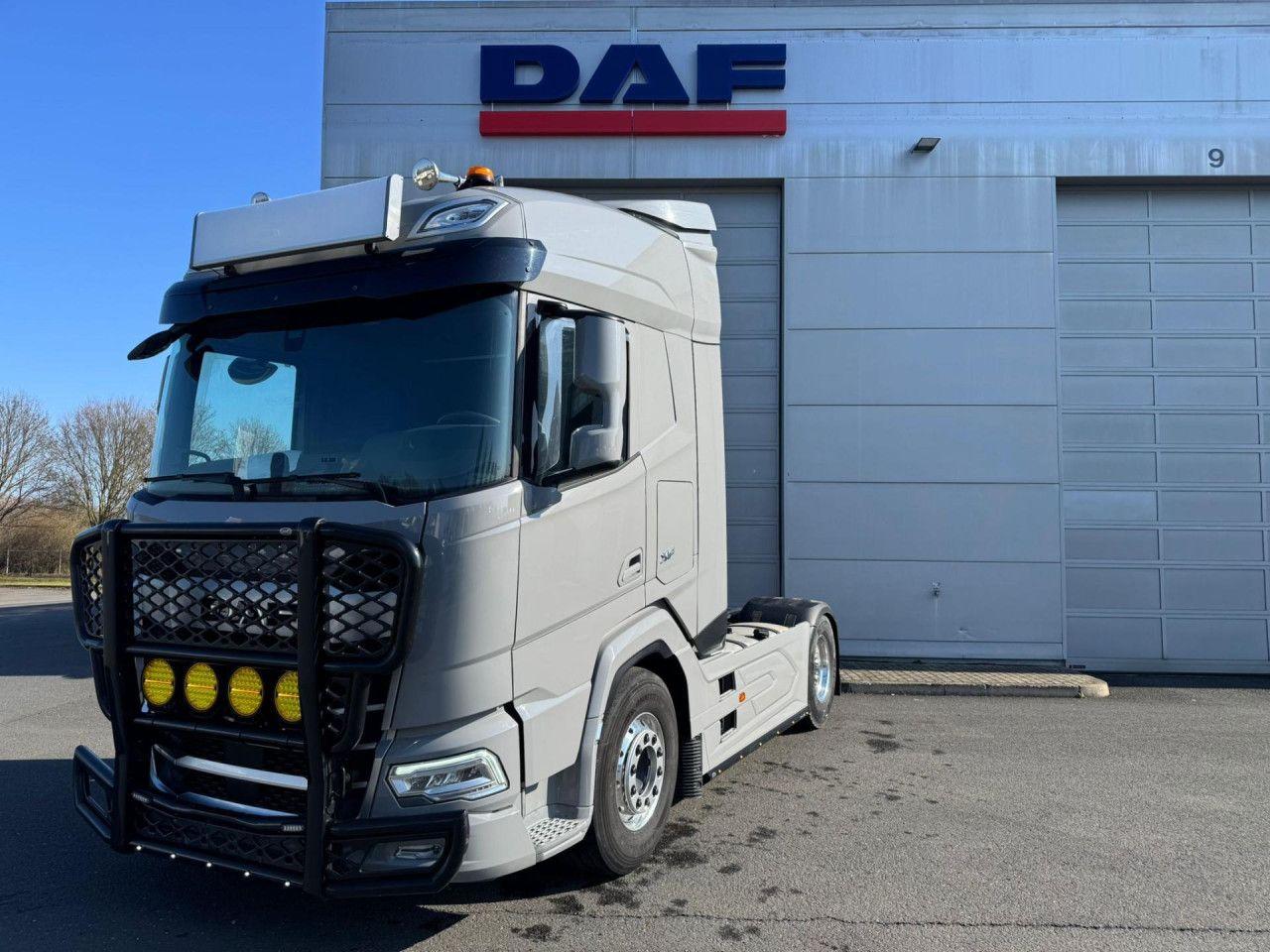 DAF XF 530 Hydraulik für Kipper + SAF Trak Drive