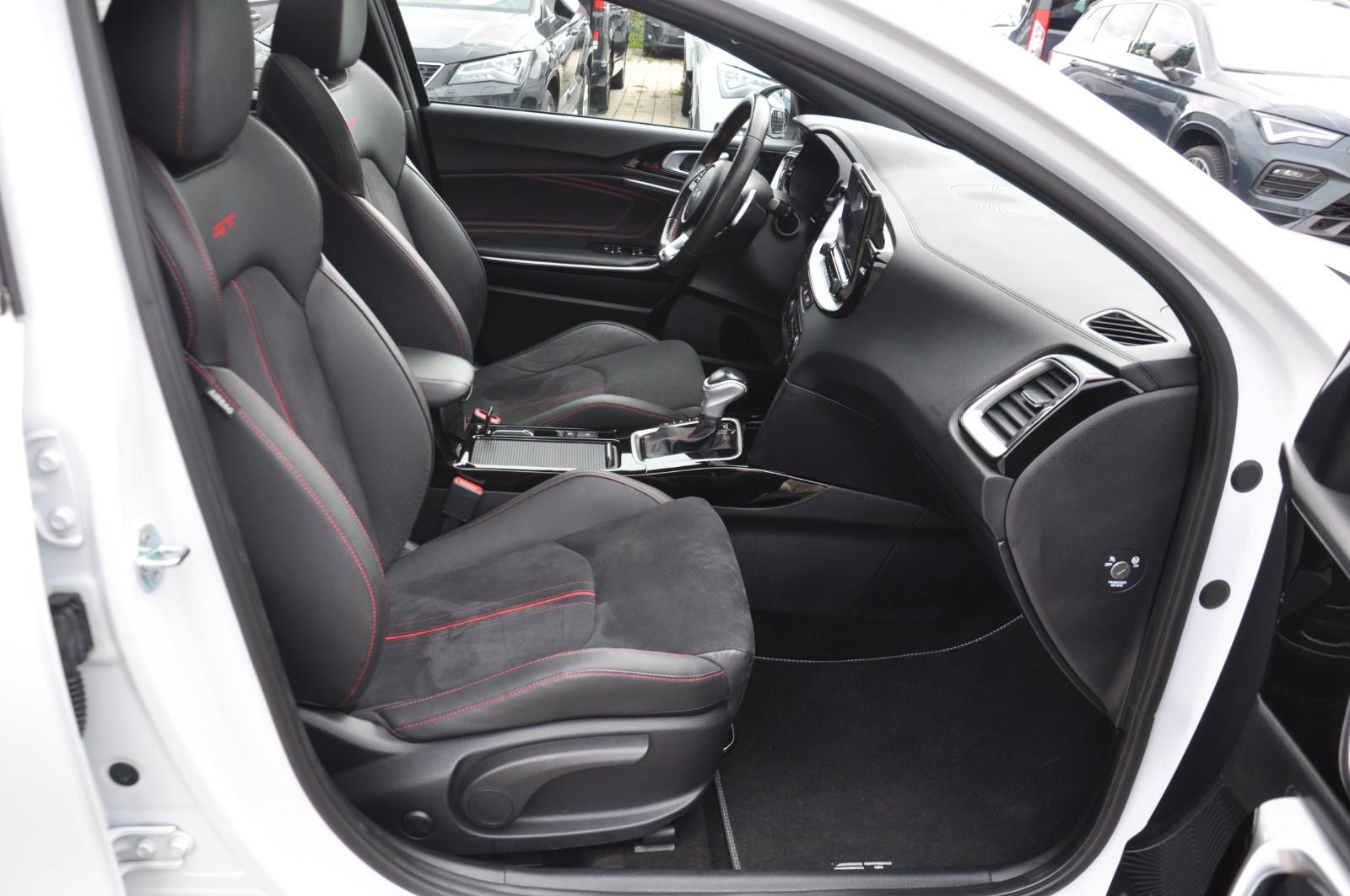 Kia ProCeed GT 1.6 T-GDI ACC-LED-PANO-MEMORY-RKAM