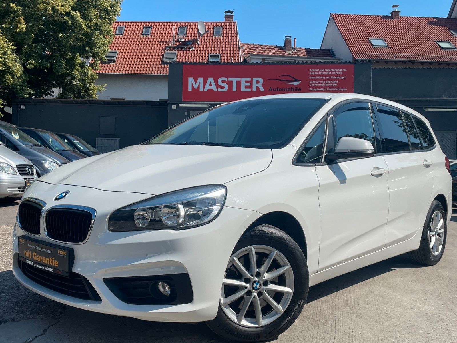 BMW 218 Gran Tourer *7-SITZER*TEMPOMAT*TÜV NEU