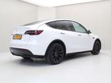 Tesla Model Y Long Range AWD 351pk [ AUTOPILOT+19 INCH - Tesla Model Y mit Schiebedach