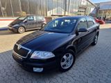 Skoda Octavia Lim. Elegance+PDC+SHZ+TEMPOMAT+AHK - Skoda Octavia aus 2004 mit Diesel-Antrieb