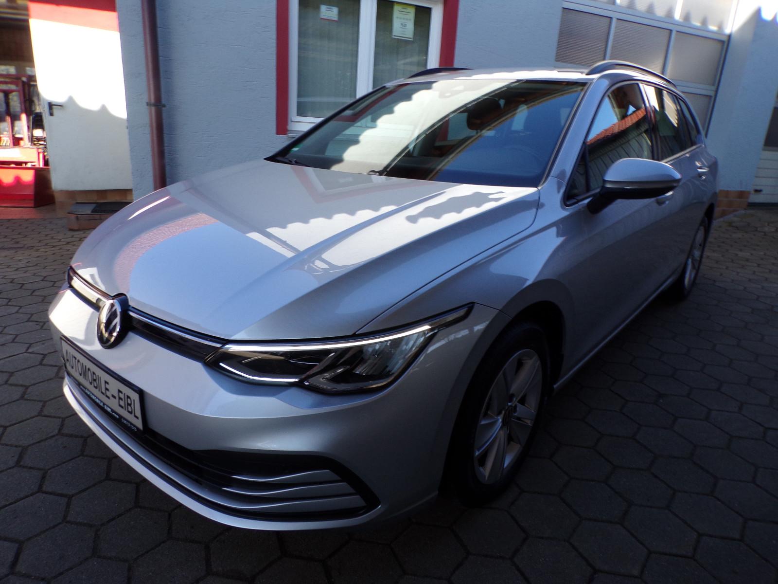 Volkswagen Golf VIII Var. 2.0 TDI 6.Gg. DRIVE-LIFE/NAVI/LED