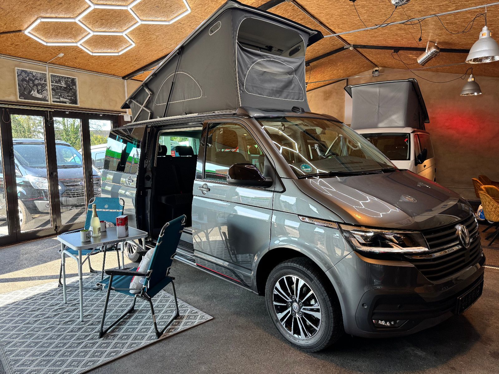 Volkswagen T6.1 California Beach Edition VR ACC LED DSG