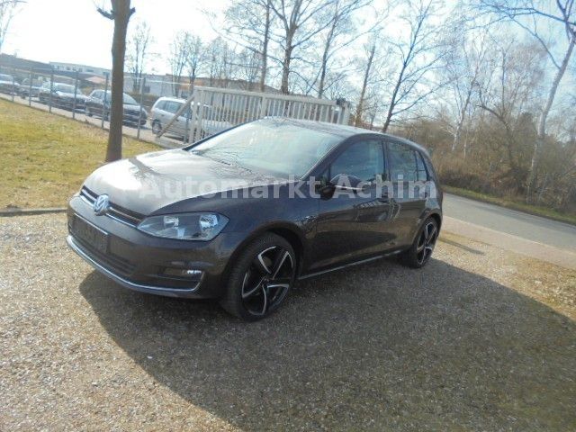 Volkswagen Golf VII 1.4 TSI BMT Lounge KLIMATRONIC+NAVI+SHZ