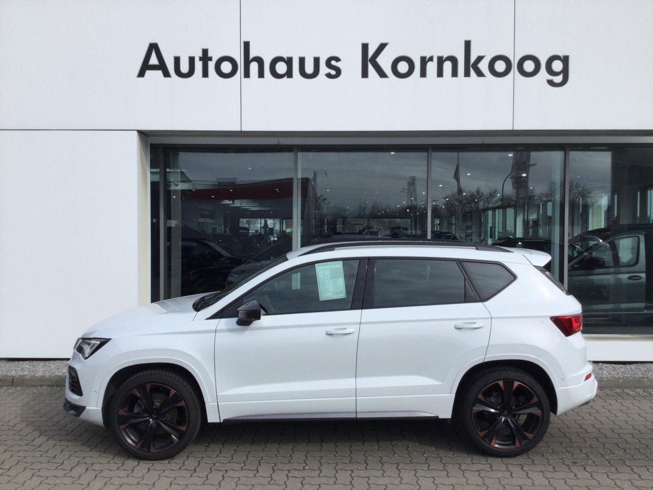 CUPRA Ateca 1.5 TSI DSG GAR 09.2029 LED ACC NAVI APP