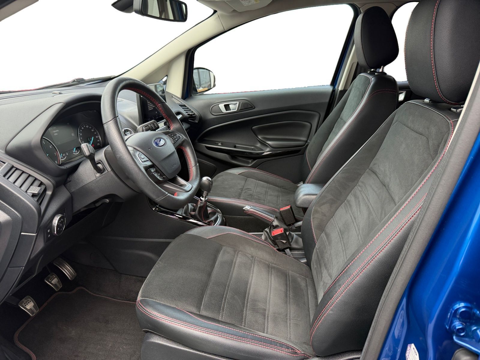 Fahrzeugabbildung Ford EcoSport 1.0 EcoBoost ST-Line RFK 1.HAND TEMPO