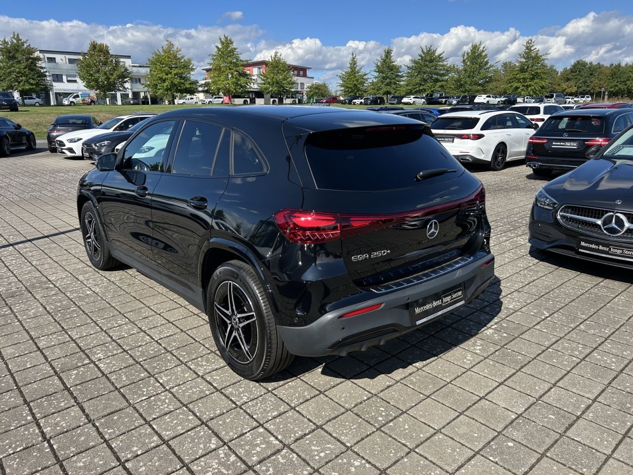 Mercedes-Benz EQA 250 AMG BURM NIGHT TOTW AMBIENTE 360 STDHZ foto 8