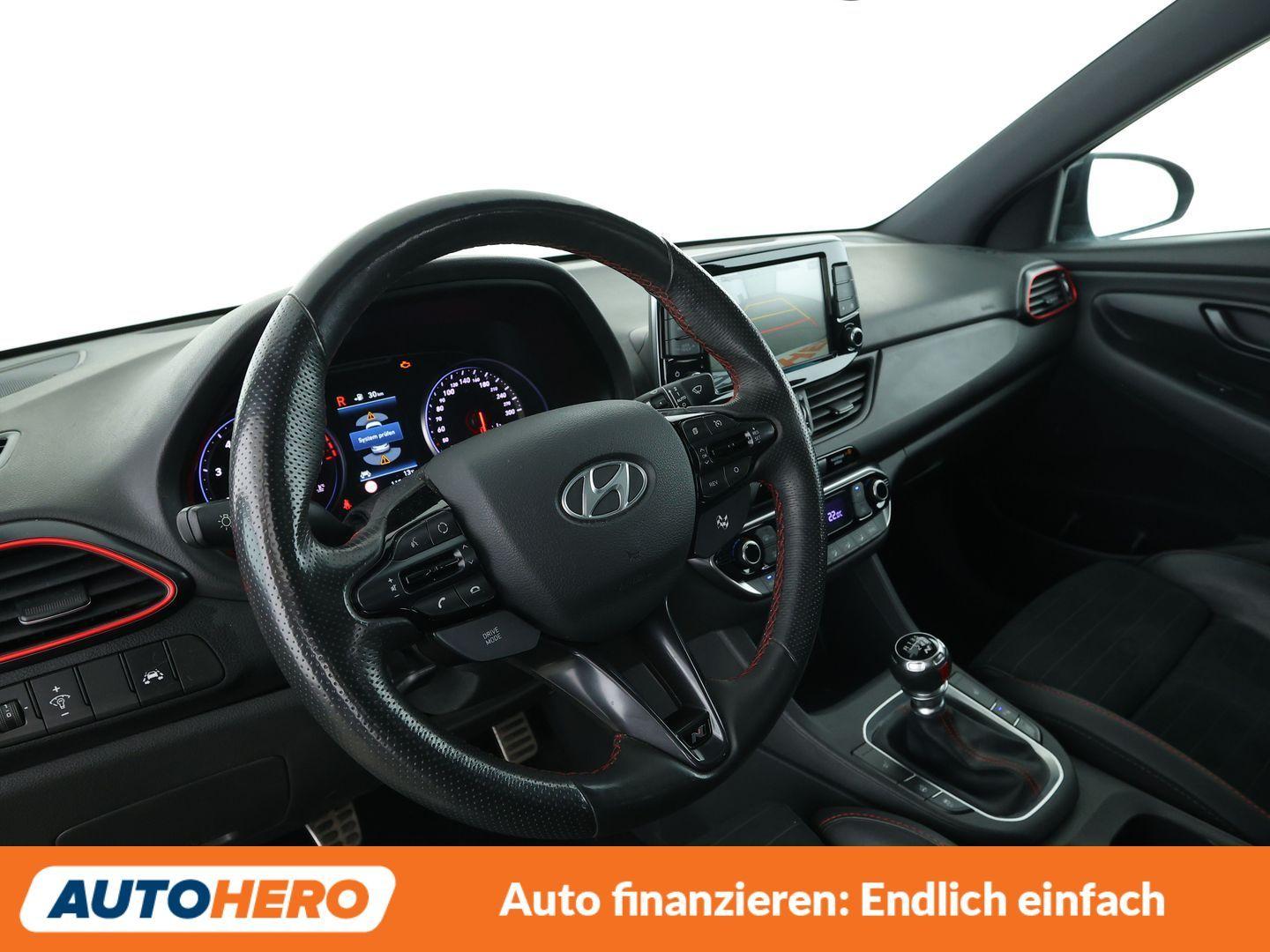 Hyundai i30 2.0 TGDI N Performance*NAV*LED*TEMPO*CAM*PDC