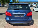 Mercedes-Benz B 180 SHZ BT PDC AHK - gebrauchte Mercedes-Benz B-Klasse aus dem Jahr 2011
